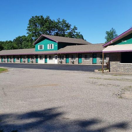 North Winds Lodge Prudenville Екстер'єр фото