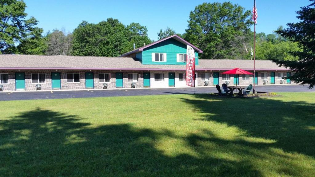 North Winds Lodge Prudenville Екстер'єр фото